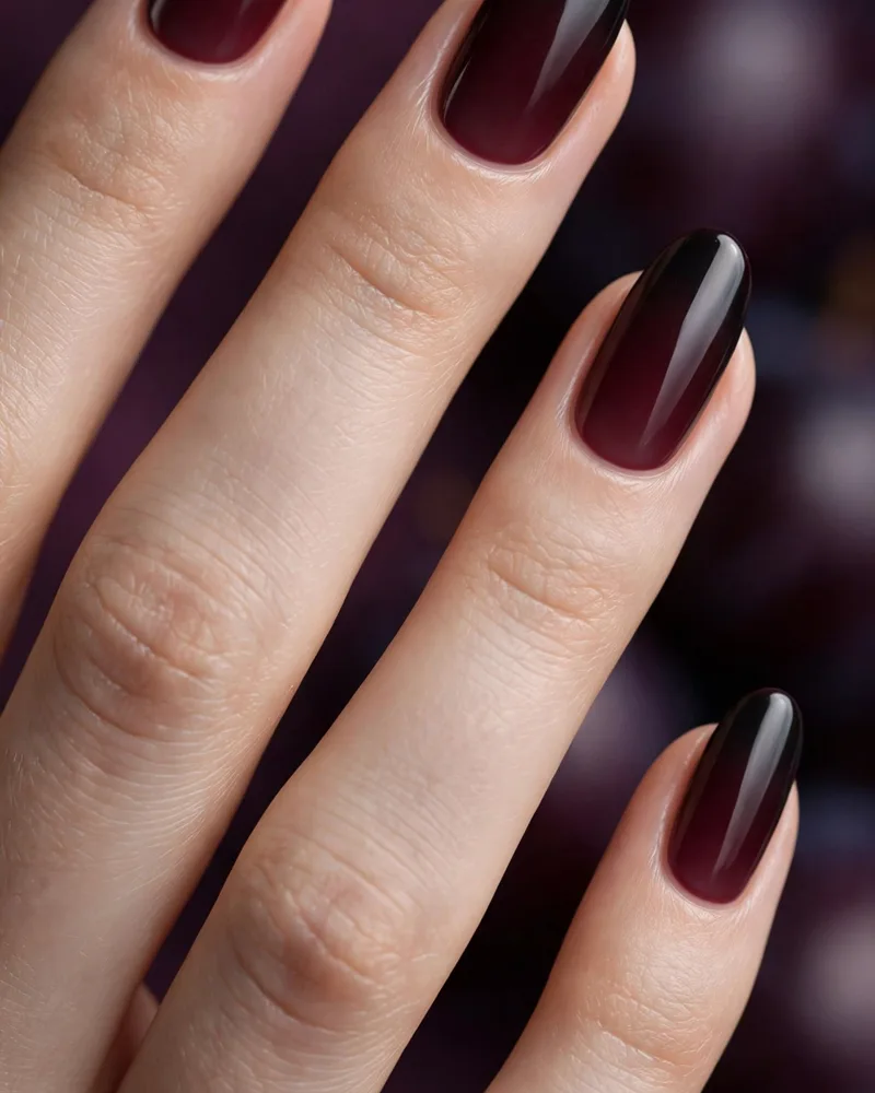 Two Tone Ombré Nails: 20 Color Combos, DIY Guide & Tips 13 two tone ombre nails